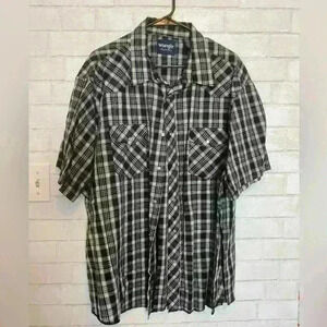 Wrangler western plaid button down shirt with pearl buttons. Size 3X